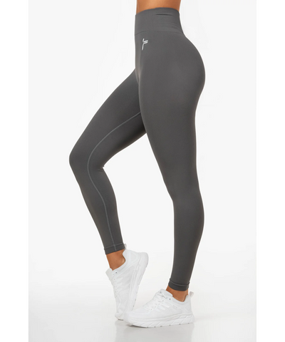 What Is The Difference Between Seamless Leggings And Regular Leggings?